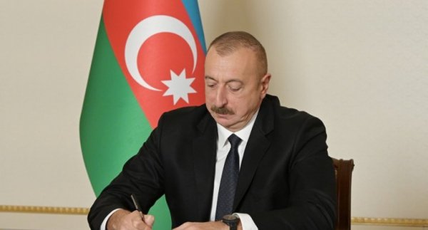 Gömrük orqanlarına xidmətə qəbul ilə əlaqədar DƏYİŞİKLİK