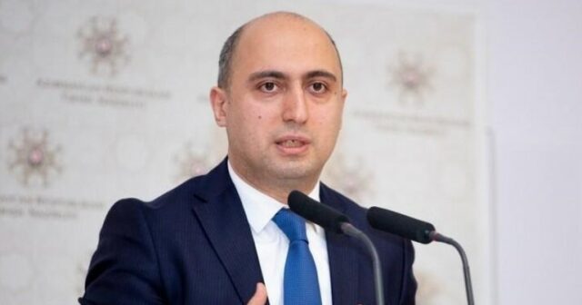 Emin Əmrullayev : Bu müəllimlər işdən çıxarılacaq