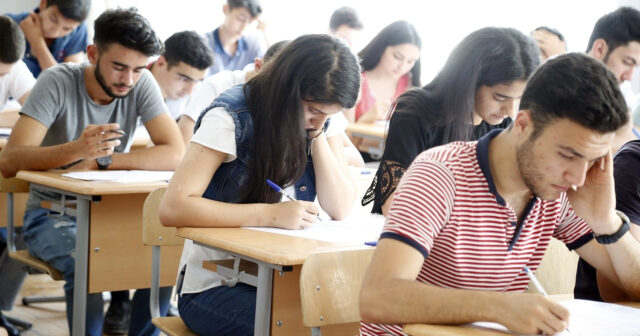 Bu gün 28 mindən çox nəfər qəbul imtahanı verəcək