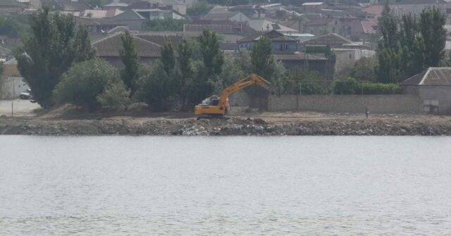 BÜLBÜLƏ GÖLÜNÜ ZİBİLLƏ DOLDURUB “ABADLAŞDIRIRLAR” …BULVAR SALINIR…