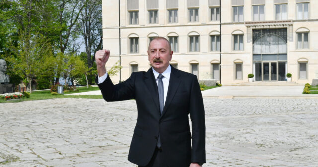 Prezident: Azərbaycanda bütün xalqların nümayəndələri bir ailə kimi yaşayırlar