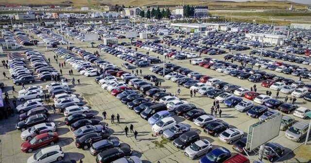 GÖMRÜK BU MAŞINLARI BURAXMIR, BAHALAŞMA BAŞLADI
