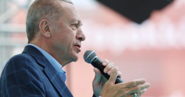 Ərdoğan gənclərə səsləndi: Buna icazə verməyin