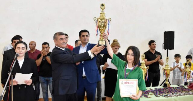 Şirvanda 28 May – Müstəqillik Gününə həsr olunmuş voleybol üzrə yarış keçirilib