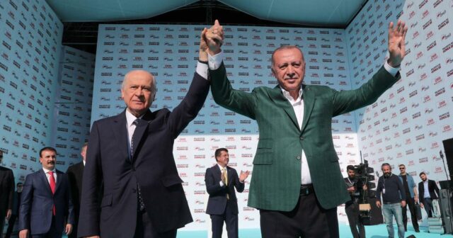 HƏKİMDƏN PREZİDENTLİYƏ NAMİZƏDLƏRƏ MƏSLƏHƏT… – “YÜKSƏK SƏSLƏ DANIŞMAQ…”