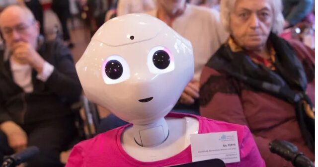 ALMANİYA QOCALAN İŞÇİLƏRİN YERİNƏ ROBOTLARI İŞƏ GÖTÜRƏCƏK