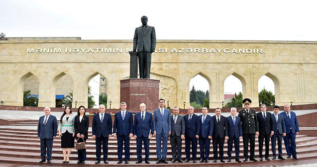 Şirvanda Heydər Əliyevlə bağlı konfrans keçirildi – Fotolar