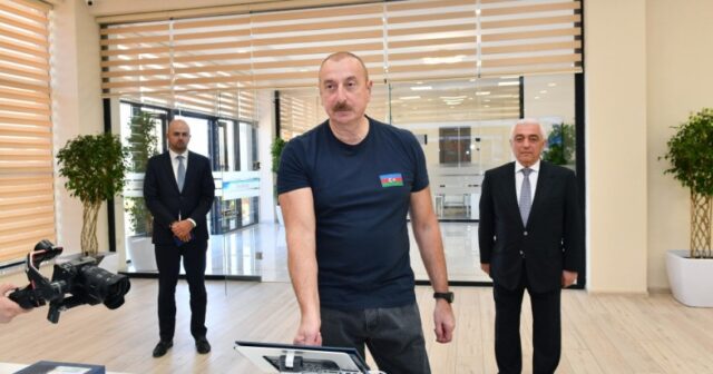 Prezident “Cəbrayıl” enerji qovşağının açılışını edib