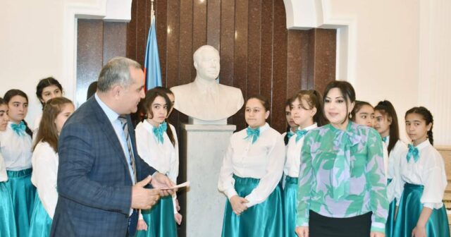Şirvanda Ümummilli lider Heydər Əliyevin 100 illik yubileyi münasibəti ilə konsert proqramı keçirilib