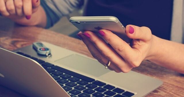 Yüksək təzyiqin ilginc səbəbi – Telefon və media…