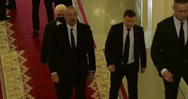 İlham Əliyev Kremldə – Video