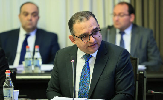 “ABŞ-DA TƏXİRƏ SALINMIŞ GÖRÜŞLƏR TEZLİKLƏR BAŞ TUTA BİLƏR” – XAÇATRYAN