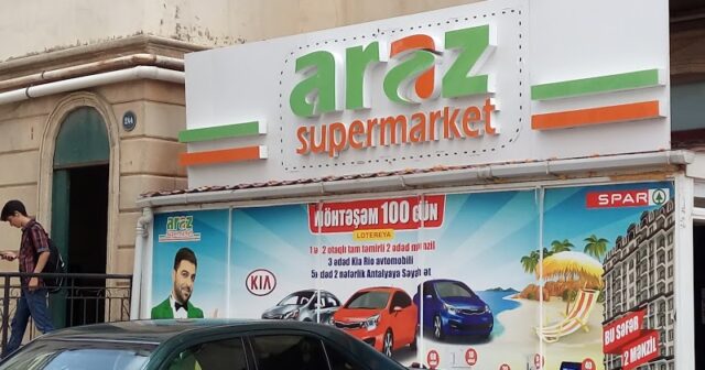 “VEYSƏLOĞLU”NUN İŞÇİSİ ÇIXARILDI, “ARAZ MARKET” MƏHKƏMƏYƏ VERİLDİ