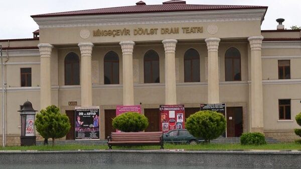  “İşdən qərəzli şəkildə qovulmuşam…” – “Teatrı yenidən yoxlasalar…”