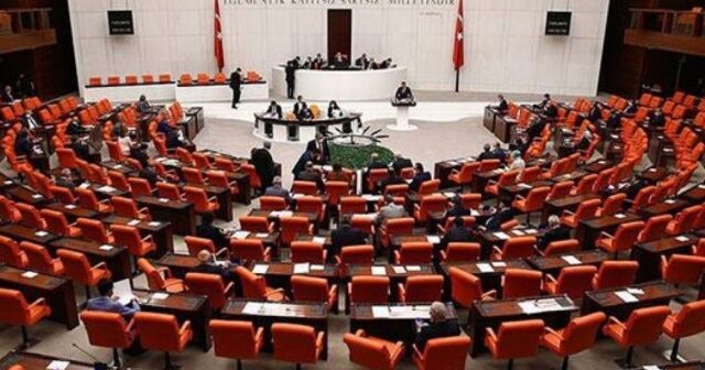 Türkiyənin yeni spikeri seçildi – FOTO