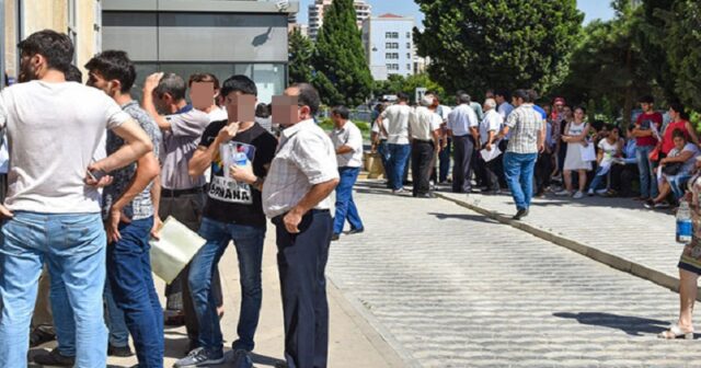 Gəncədə növbə üstündə dava: 48 yaşlı kişinin gözü töküldü
