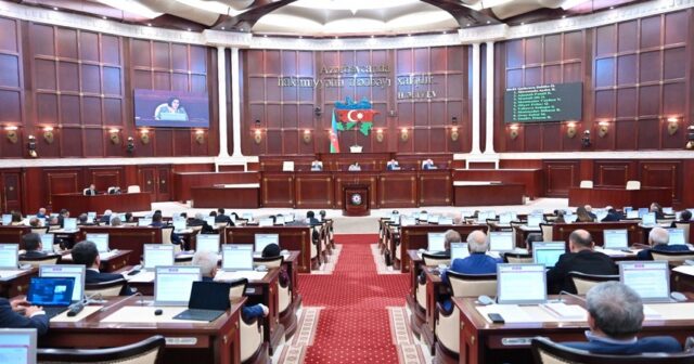 Milli Məclisin deputatları bu həftə tətilə gedir