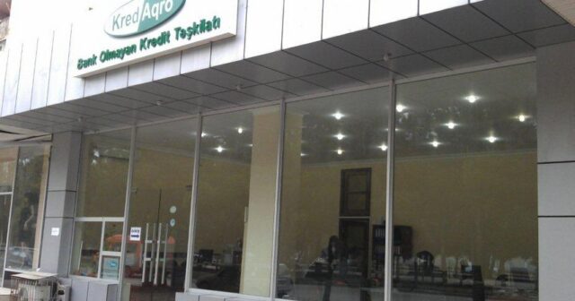 “KREDAQRO BOKT” MƏHKƏMƏ YOLLARINDA… BİR AİLƏNİ EVİNDƏN ÇIXARIR