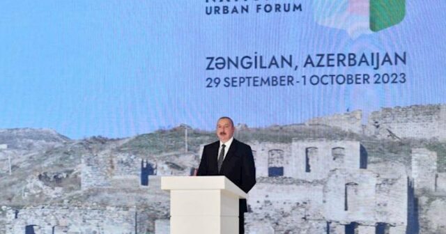 İlham Əliyev forumda iştirak etdi – Fotolar