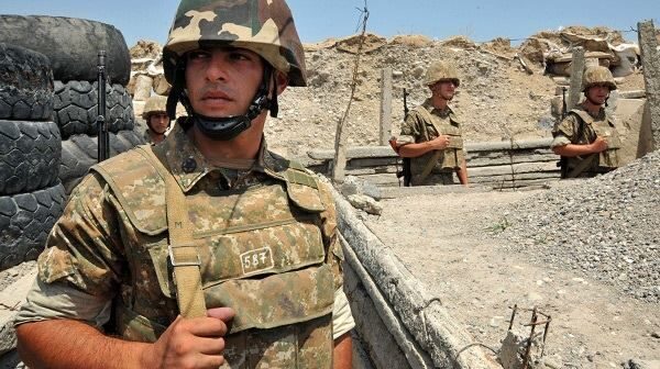 İrəvan qoşun yığır: Hansı istiqamətdən hücum edəcəklər?