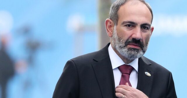 Paşinyan Qarabağda mülki əhali arasında kütləvi itkilər barədə xəbərləri təkzib edib