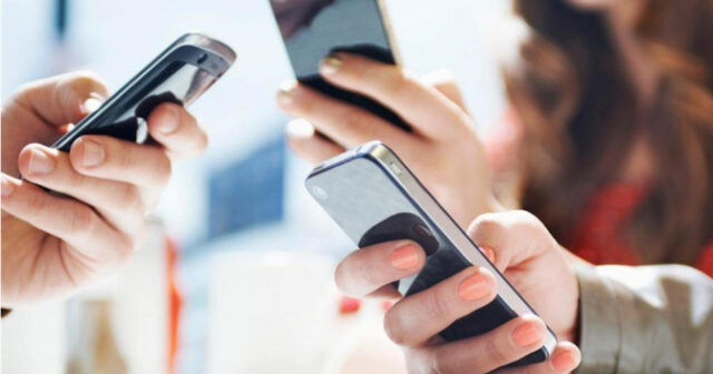Azərbaycana gətirilən mobil cihazların qeydiyyata alınmasına görə rüsum azaldılır