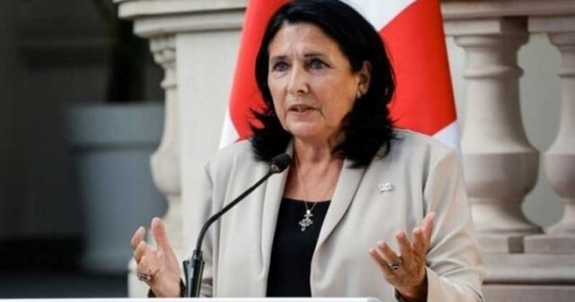 Gürcüstan prezidentinin impiçmenti prosesi başladı