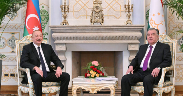 İlham Əliyevin Emoməli Rəhmonla təkbətək görüşü olub