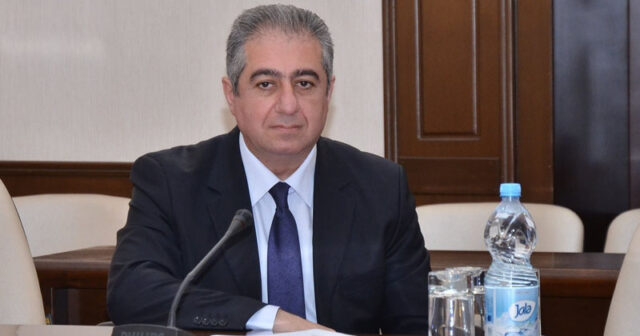 Qubad İbadoğlunun ailəsinin ölkədən çıxışına qadağa qoyuldu