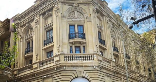 Akademik Musiqili Teatr oktyabr ayı üçün repertuar planını təqdim etdi – FOTO