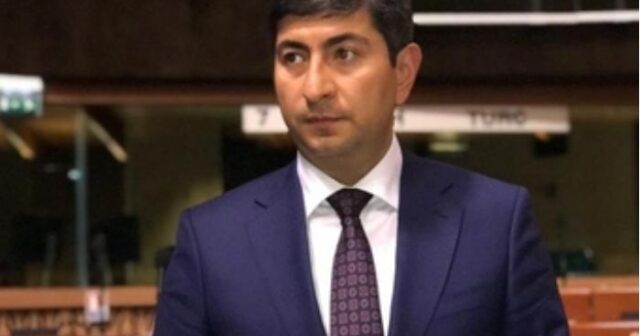 YASAMALIN BAŞÇISI  YAŞILLIĞI MƏHV ETDİRİB YERİNƏ DAŞ DÖŞƏTDİ – FOTOLAR