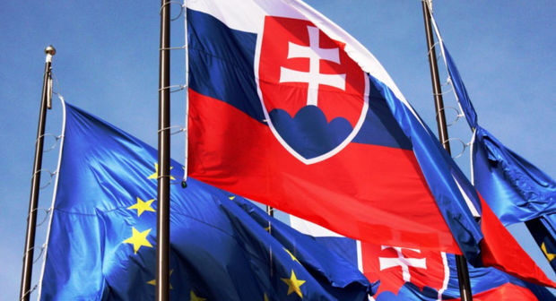 Slovakiya Rusiya səfirliyinin əməkdaşını ölkədən çıxardı