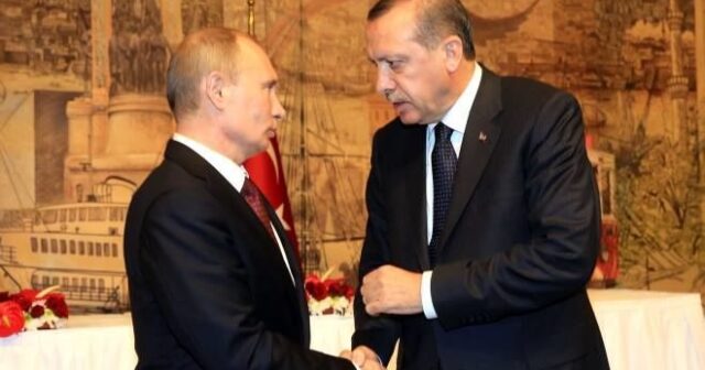 “ƏRDOĞAN QƏRBİN ƏLİ İLƏ PUTİNƏ SƏRT ŞİLLƏ VURDU” – NATİQ CƏFƏRLİ