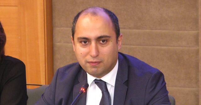 QHT RƏHBƏRİ NAZİR EMİN ƏMRULLAYEVƏ ÜSYAN ETDİ