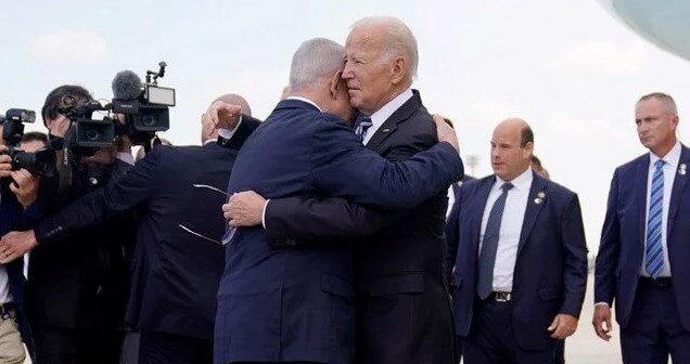 BAYDENLƏ NETANYAHU QUCAQLAŞDI-VİDEO