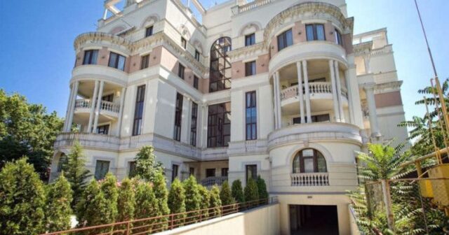 Zelenskinin evi satıldı