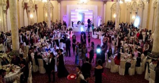 Azərbaycanda vəzifəli şəxsin övladının məclisi qan gölünə çevrildi, ölən və yaralılar var