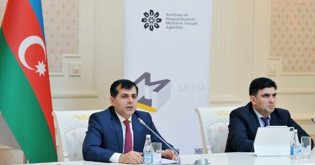 Ali Məhkəmə və MEDİA tələbələr üçün seminar keçirdi – FOTO