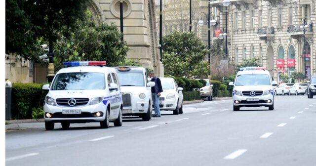 Bakıda psixi pozuntusu olan şəxs qadının başına oyun açdı-ANBAAN VİDEO