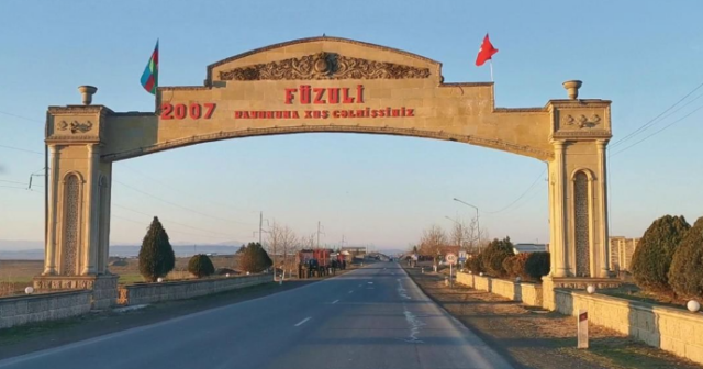 FÜZULİDƏ APTEK, HƏKİM, DƏRMAN TAPILMIR