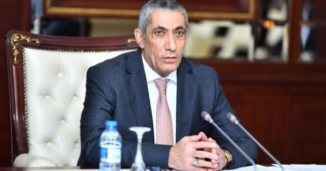 Siyavuş Novruzov: “Dəfn puluna qəbiristanlıqdan 10 santimetr yer almaq mümkün deyil”