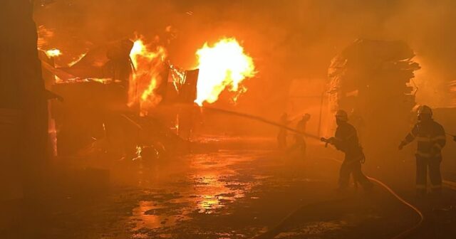 İnşaat materialları bazarındakı yanğında 1 nəfər öldü -FOTO-VİDEO