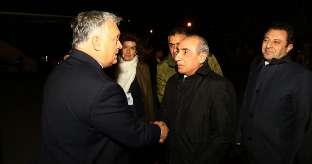 Viktor Orban Azərbaycana işgüzar səfərə gəldi