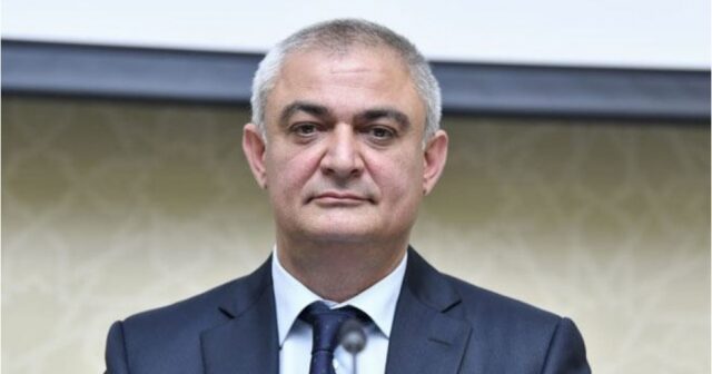 Prezident Bulvar İdarəsinin sədrini işdən çıxardı