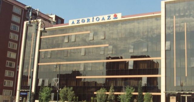 “Azəriqaz”ı üzüaşağı çevirib silkələyib hamısını tökmək lazımdır! – Mirvari Qəhrəmanlı