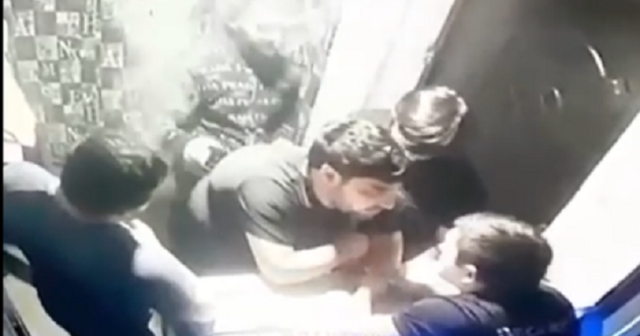 Bakıda gecə klubunda dava: 3 nəfər bıçaqlanıb – ANBAAN VİDEO