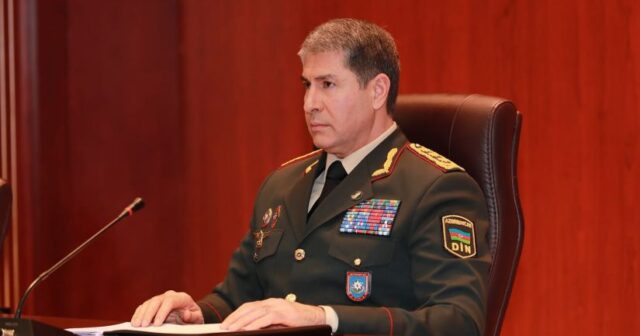 Vilayət Eyvazov Bakıda avtomobil sıxlığı və tıxaclarla bağlı göstəriş verdi