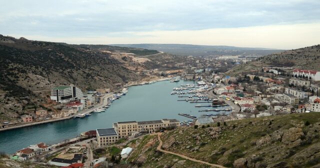 Ukrayna hərəkətdə: Sevastopolda hava hücumu xəbərdarlığı elan edildi