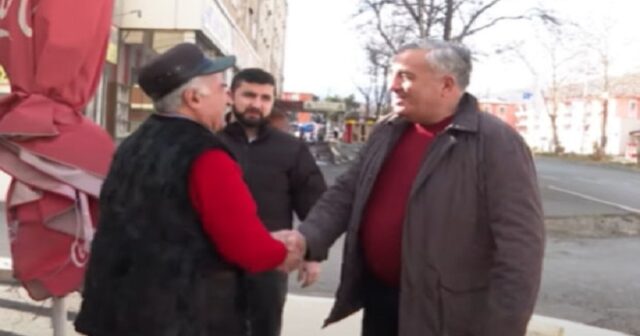 Xankəndidə azərbaycanlı ilə erməninin təsadüfi görüşü (VİDEO)
