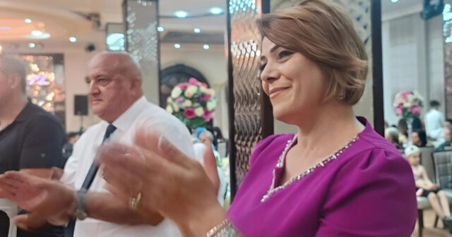 Öldürülən qadın məktəb direktoru olub (FOTO)